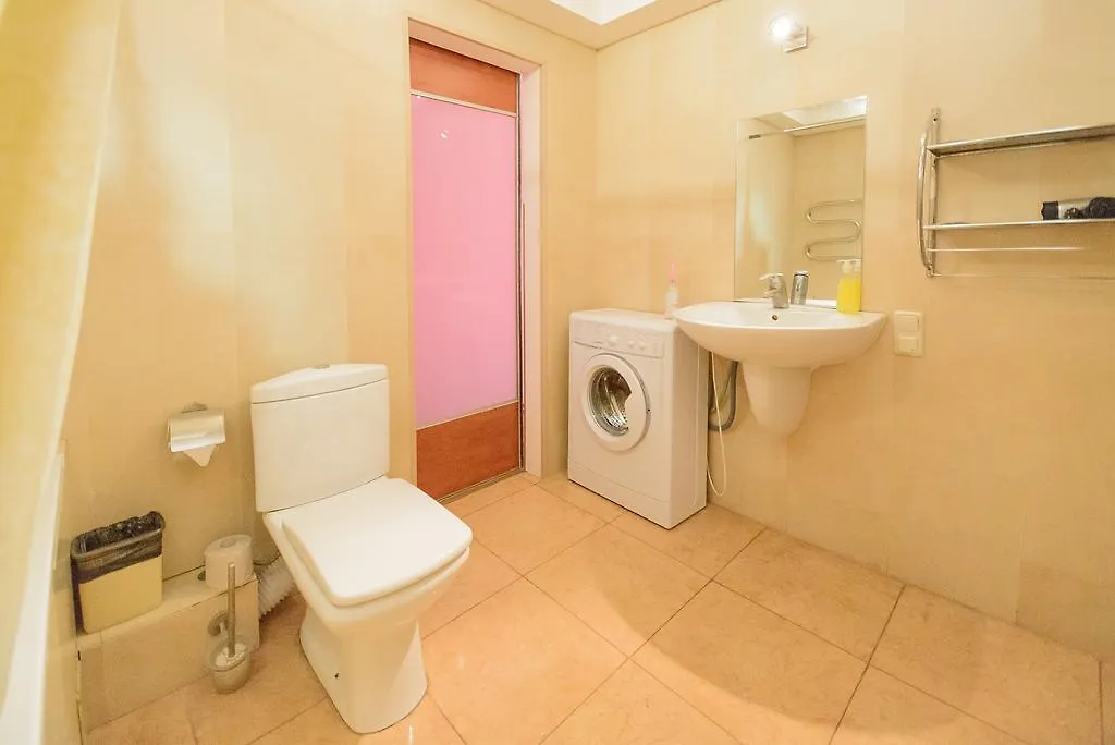 Затишна Квартира Біля Майдану Незалежності Kiev Apartamento
